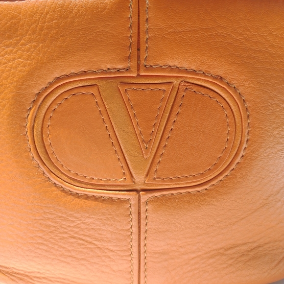 Vintage Valentino vanity case - Picture 8 of 14